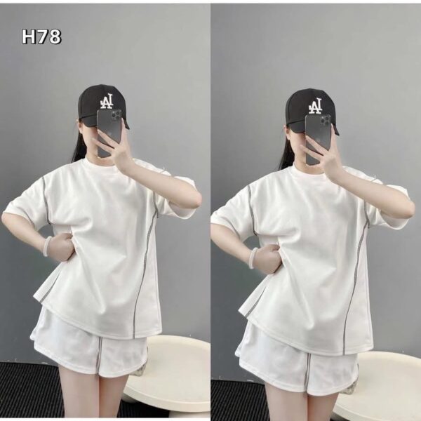 ເຊັດແຂນສັ້ນຂາສັ້ນ