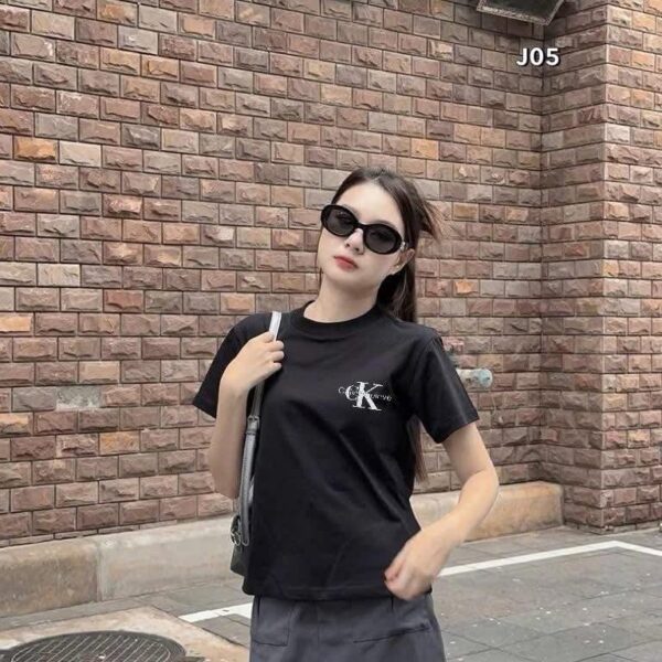 ເສື້ອຄ໋ອບ