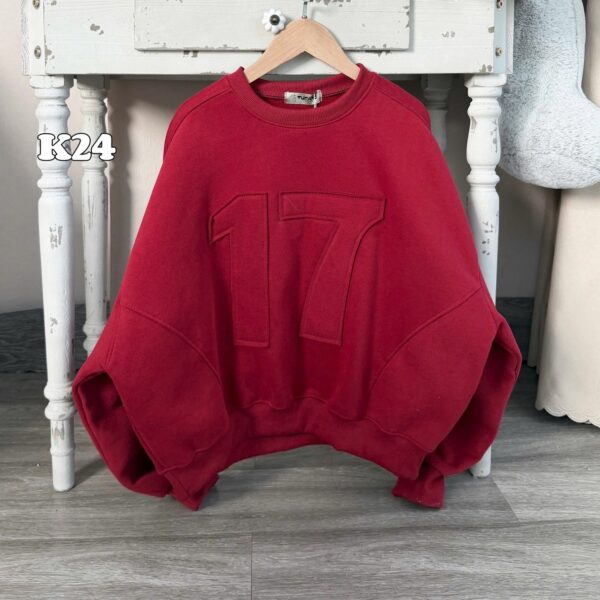 ເສື້ອສະເວັດເຕີ້